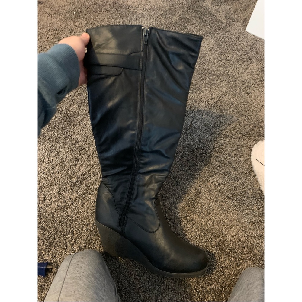 Knee High Wedged Boots